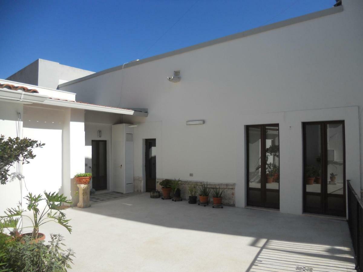 Il Cantone Toritto Exterior foto